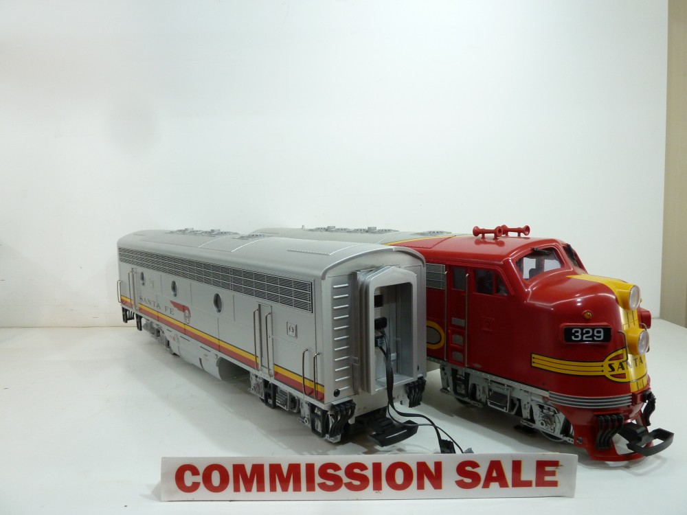 LGB 20570 & 20582 F7 A+B Set Santa Fe | Garden Railway Specialists