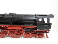 KM1 German BR 05 Track Powered (Black) DCC + Sound