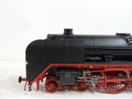KM1 German BR 05 Track Powered (Black) DCC + Sound