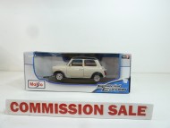 Maisto Model Vehicles 1:18 Scale mini Cooper
