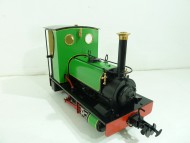Cabbed Quarry Hunslet 32mm Green w. Yellow Lining
