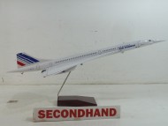 1:125 Scale Concorde Model Aircraft W/ Stand & Landing