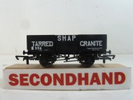 Hornby 5 Plank Open Shap Tarred Granite
