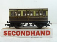 Hornby GWR 4 Wheel Coach.