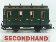 L3050 4 Wheel Clerestory Coach Green