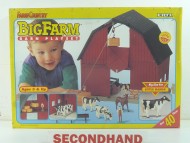 Ertl Farm Country Big Farm Playset Unused.