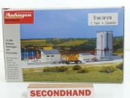 Auhagen #12264 Fuel Depot
