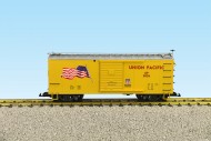 UNION PACIFIC (FLAG) STEEL BOXCAR #2026 YELLOW/SILVER