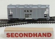 N&W Covered Hopper undecorate in wrong box