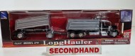 1:32 Scale Peterbuilt Model Truck-Trailer