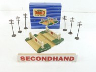 Hornby Dublo Level Crossing