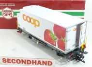 L45893 RhB Container Car COOPStrawberry