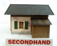 P331715 Pola Ranger Cabin Unboxed