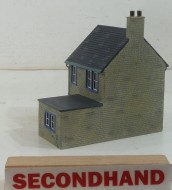 R8753 Small Stone Cottage Hornby