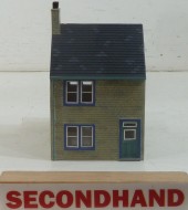 R8753 Small Stone Cottage Hornby