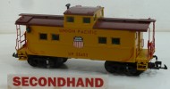 R12172 UP Center Cupola Caboose #25453