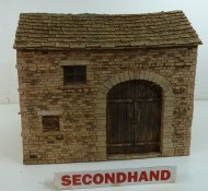 Stuart Currie Buildings Barn (Concrete)