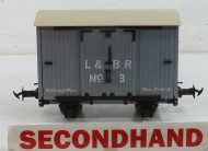 Accucraft L&B Van unboxed