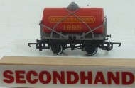 Hornby 1995 Tank Wagon unboxed