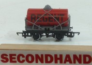 Hornby Regent Tanker Wagon unboxed